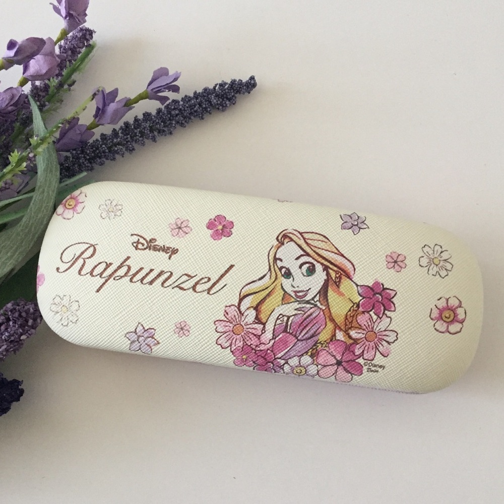Disney Rapunzel Sunglasses Eyeglasses case NWT